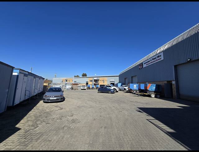 997M² WAREHOUSE TO LET IN JET PARK